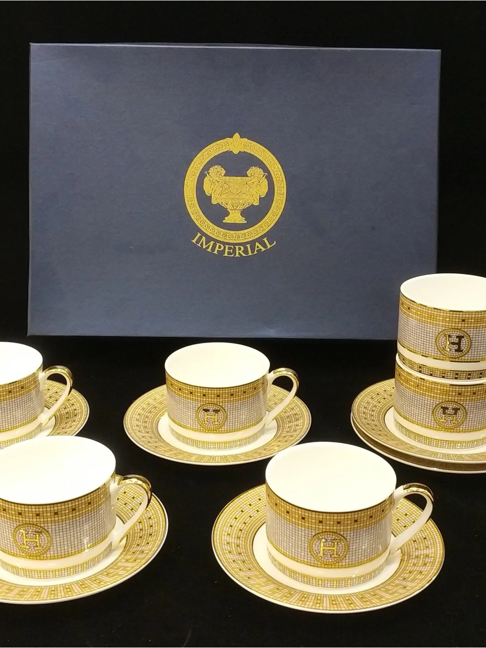 Luxury Gold White Porcelain Tea Set with Monogram H - 6 Cups, service for 6